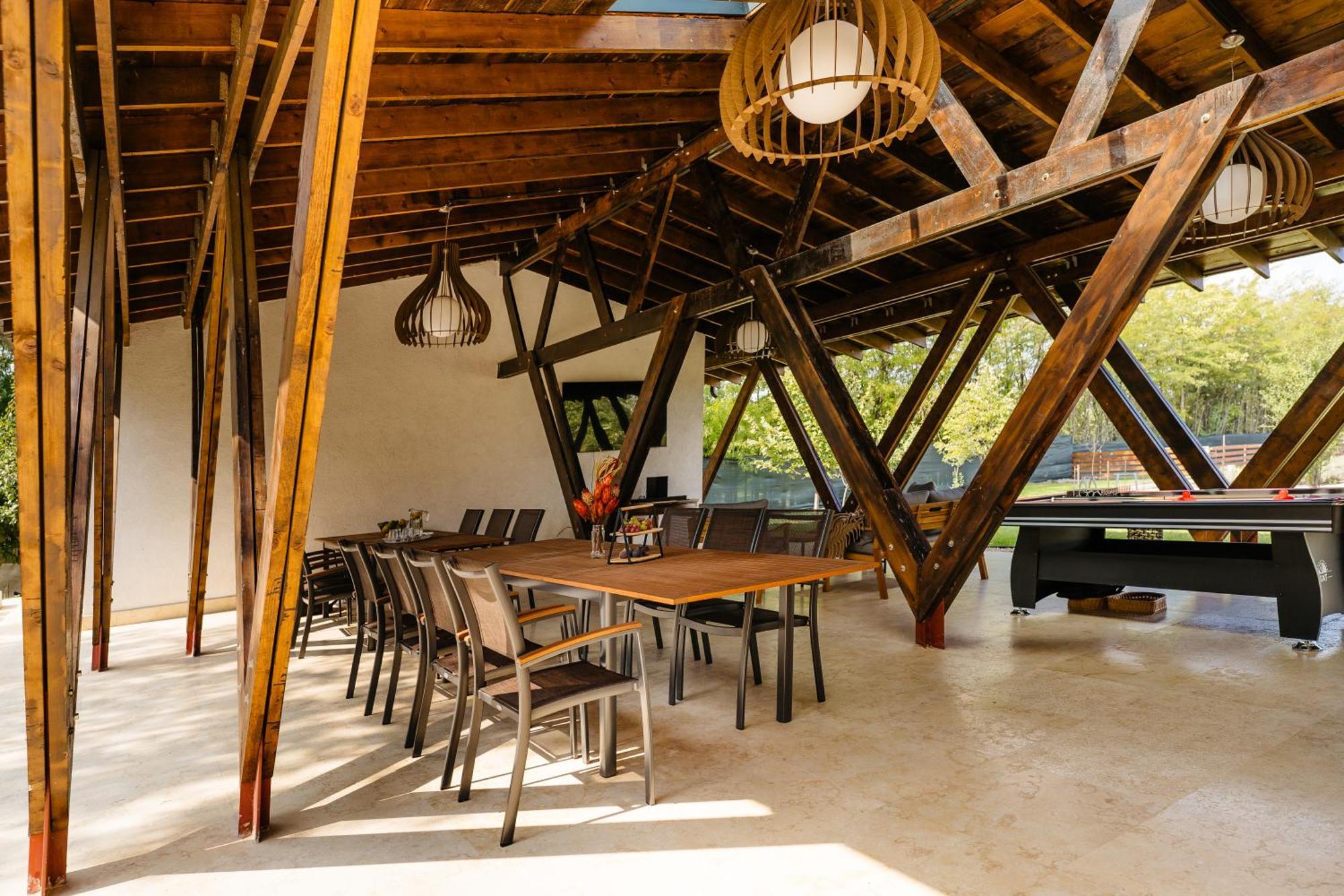The Tribe Alpaca Retreat Ξενοδοχείο Branesti Εξωτερικό φωτογραφία